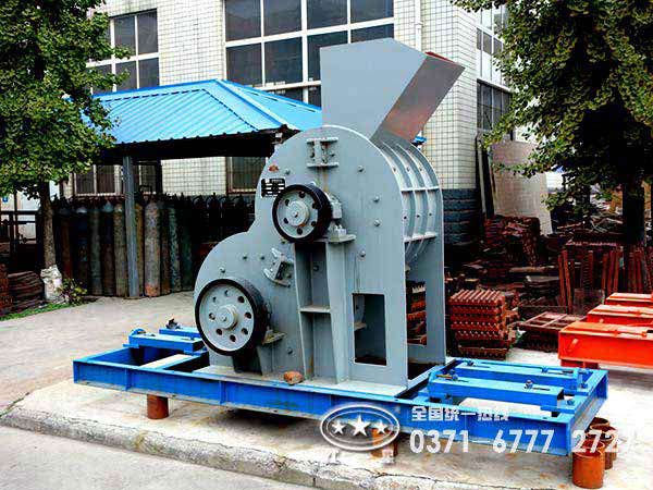 爐渣粉碎機價格多少錢？
