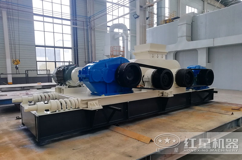 花崗巖對輥破碎機可以破碎到什么粒度？設(shè)備價格多少？
