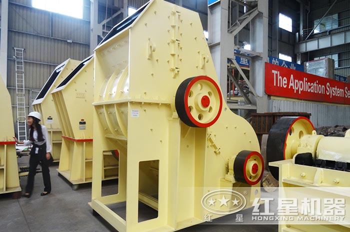 煤矸石磚廠用什么粉碎機(jī)好？推薦雙級粉碎機(jī)，無篩底，效率更高