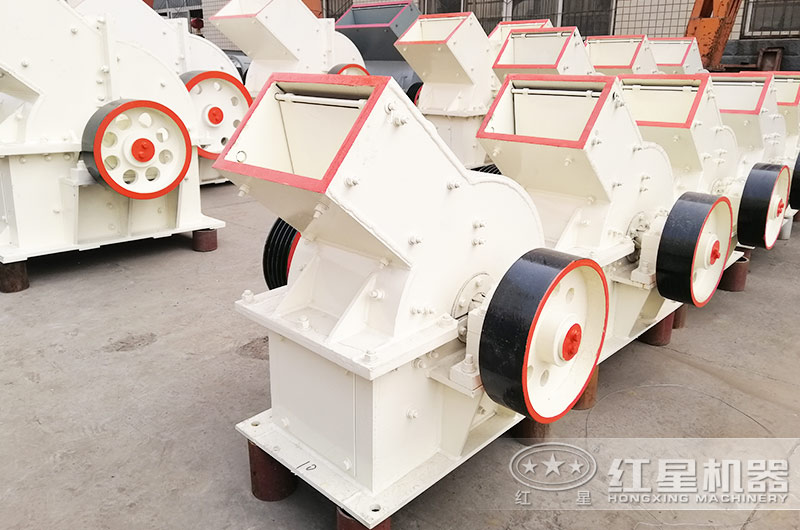 小型錘式制砂機的型號、產(chǎn)量及和優(yōu)缺點